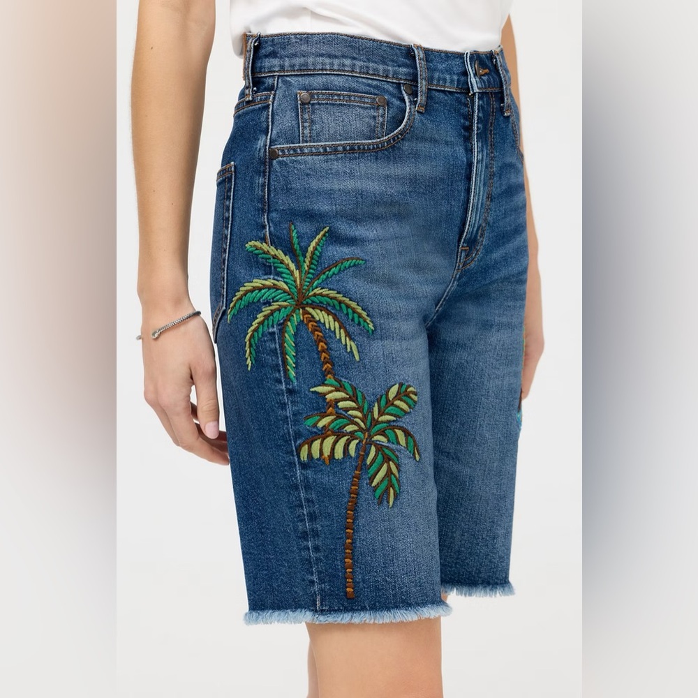 Johnny High-Rise Embroidered Palm Straight  Bermuda Jeans - Blue, Size 26. NWT.
